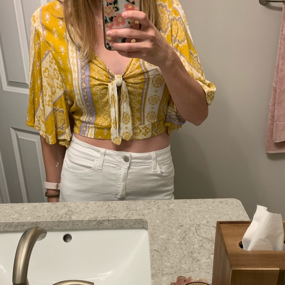 Lulu’s going out crop top!